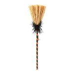 Balai de sorcière en paille