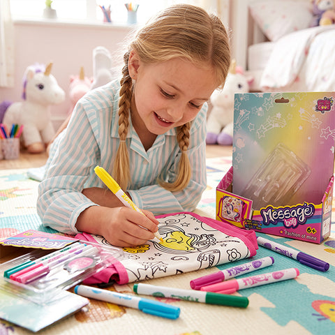 Cartable Licorne à Colorier