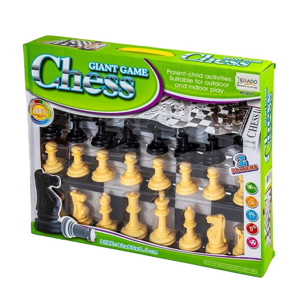 Jeu d’échecs avec tapis géant