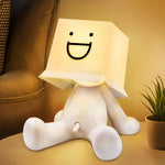 Lampe de chevet garçon timide