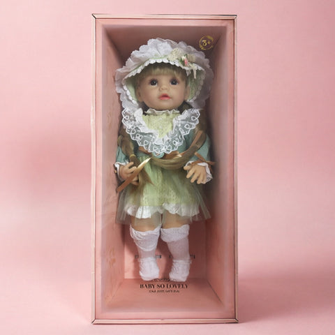 Poupée style baroque 56 cm