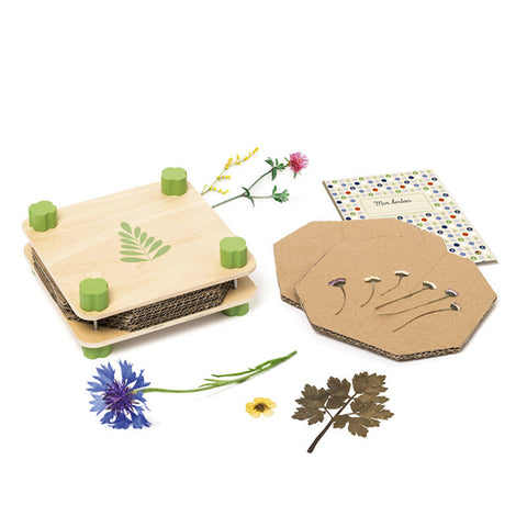 OXYBUL - Presse à fleurs et son herbier