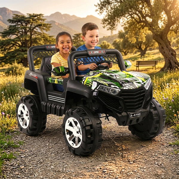 Voiture 4 x 4 Tout Terrain Verte